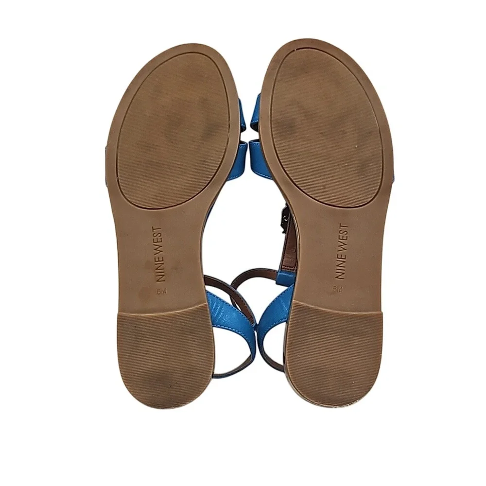 Nine West NWXYLIA Blue Leather Embellished‎ T-Strap Flat Sandals Gold Heel 6M
